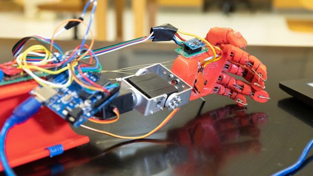 Robotic arm