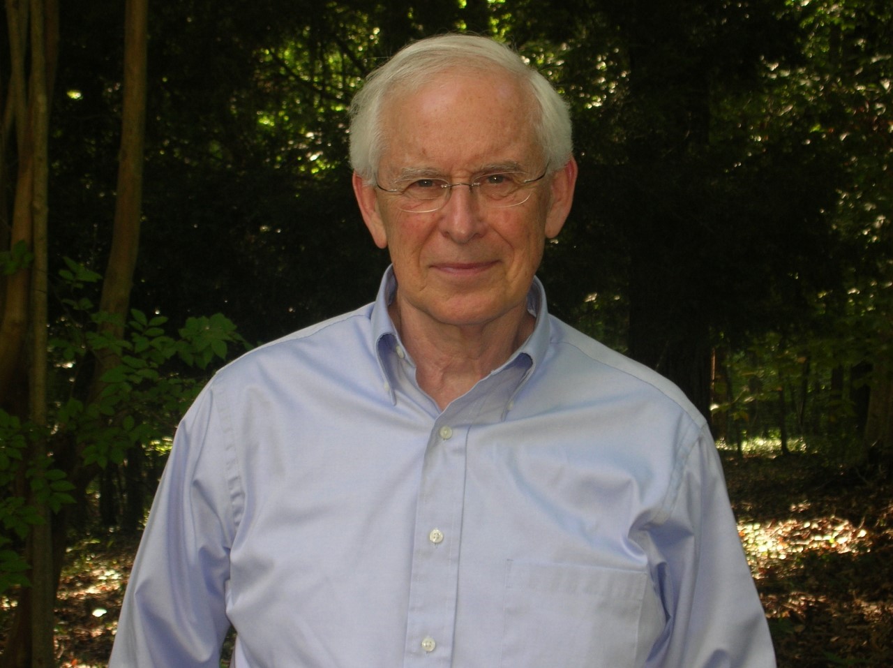 Headshot of Robert Gillette