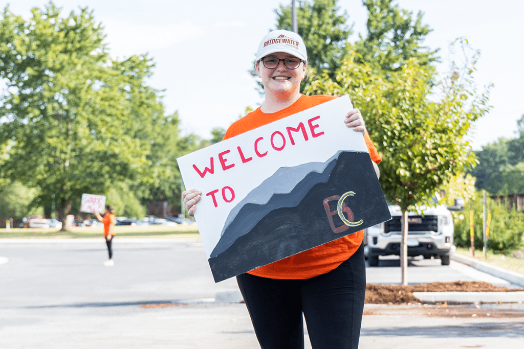 Students helping with Move-in Day