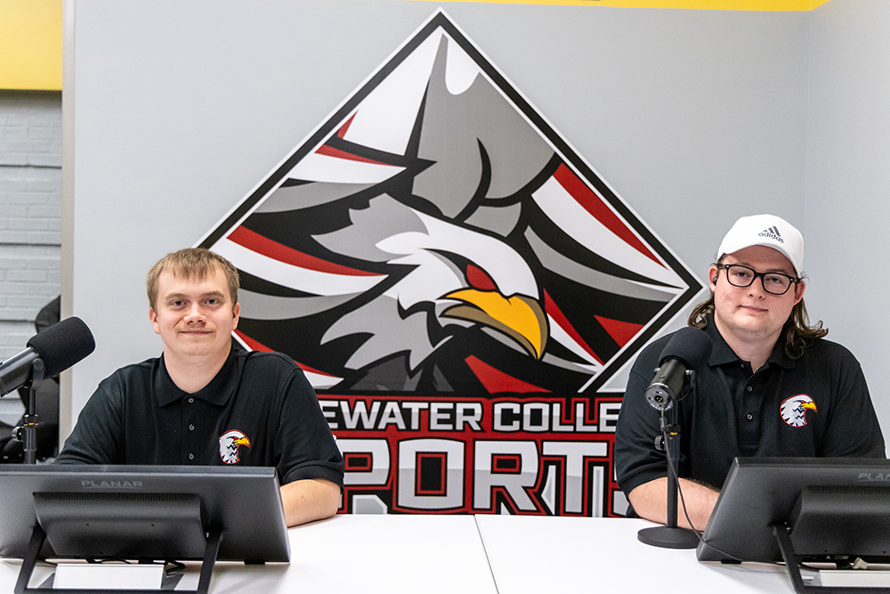 Jacob Leach ’24 (left) and Tristan Supples ’21 (right) working to broadcast an esports match